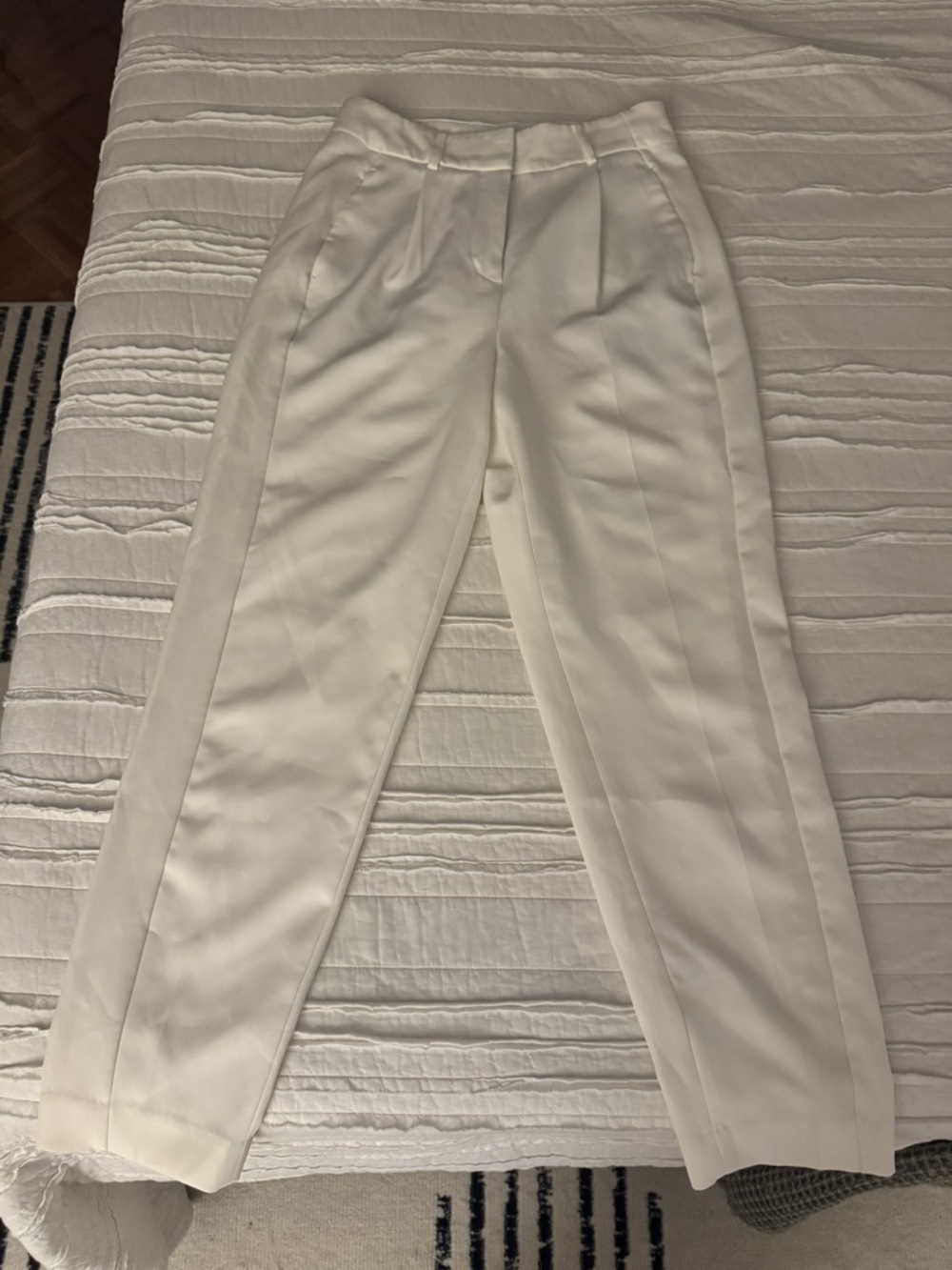 Express Cream High-Waist Pleated Trousers